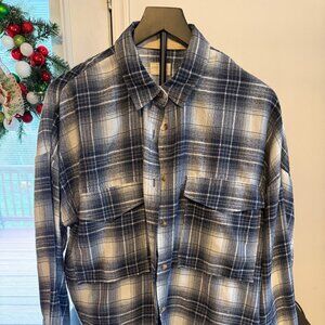 Women’s Simply Southern Plaid Flannel – Size XL – Like New